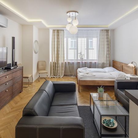 Selinor Old Town Apartments Prague Bilik gambar