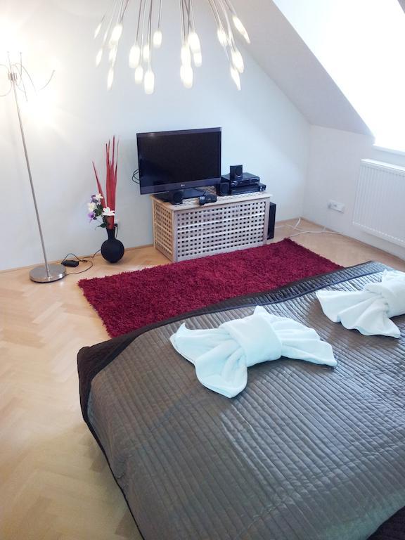Selinor Old Town Apartments Prague Luaran gambar