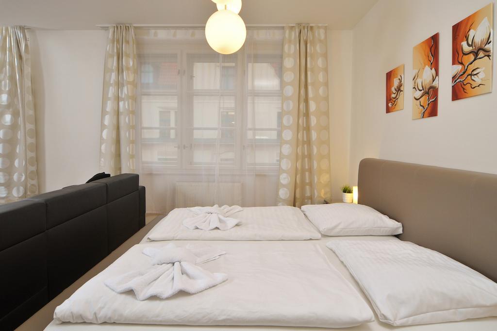 Selinor Old Town Apartments Prague Bilik gambar